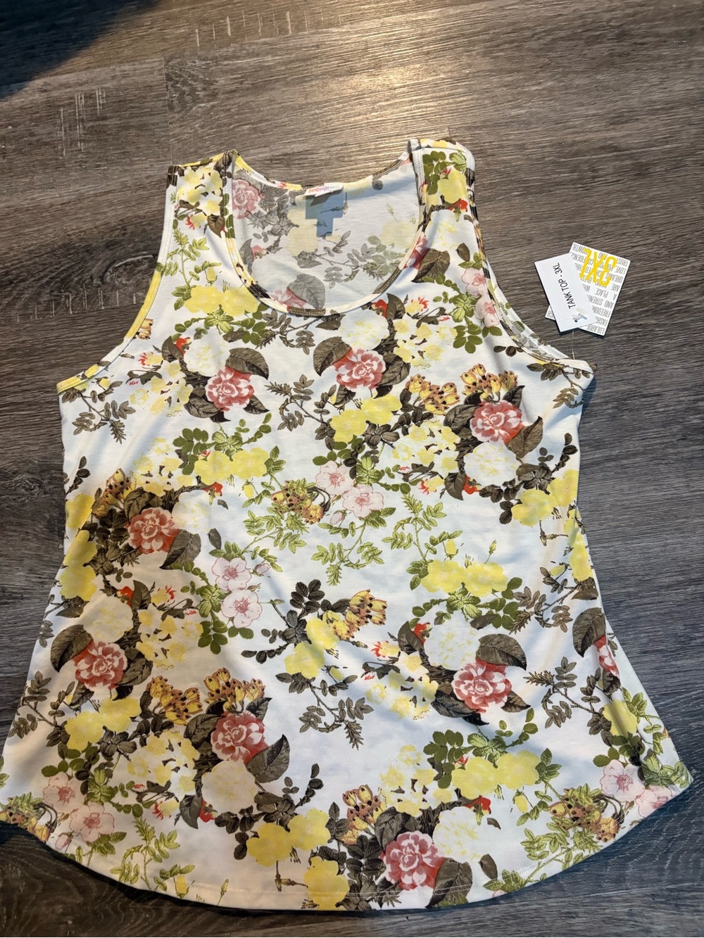 Lularoe tank top 3x floral print new with tags